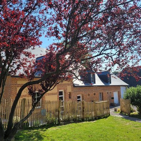Auffay Les Fabulettes Bed & Breakfast エクステリア 写真